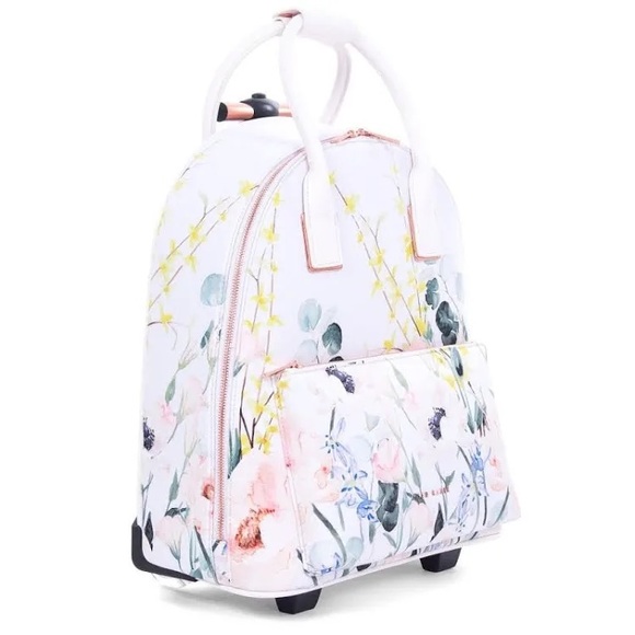 ❌SOLD ❌Ted Baker London Elianna Elegant Travel Bag - Pink - Picture 4 of 15